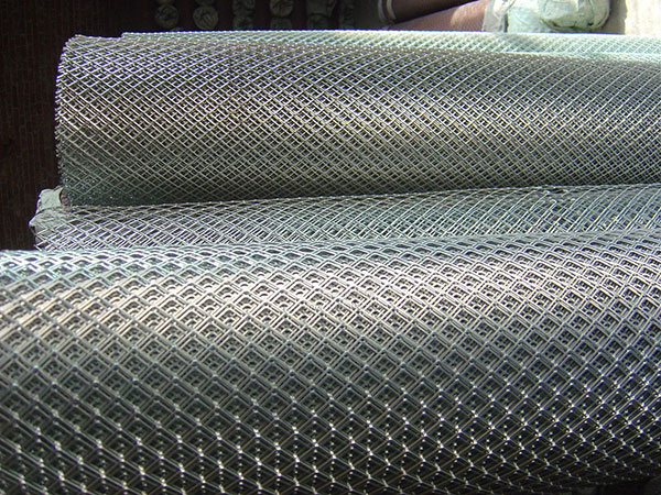 中型钢板网图片3